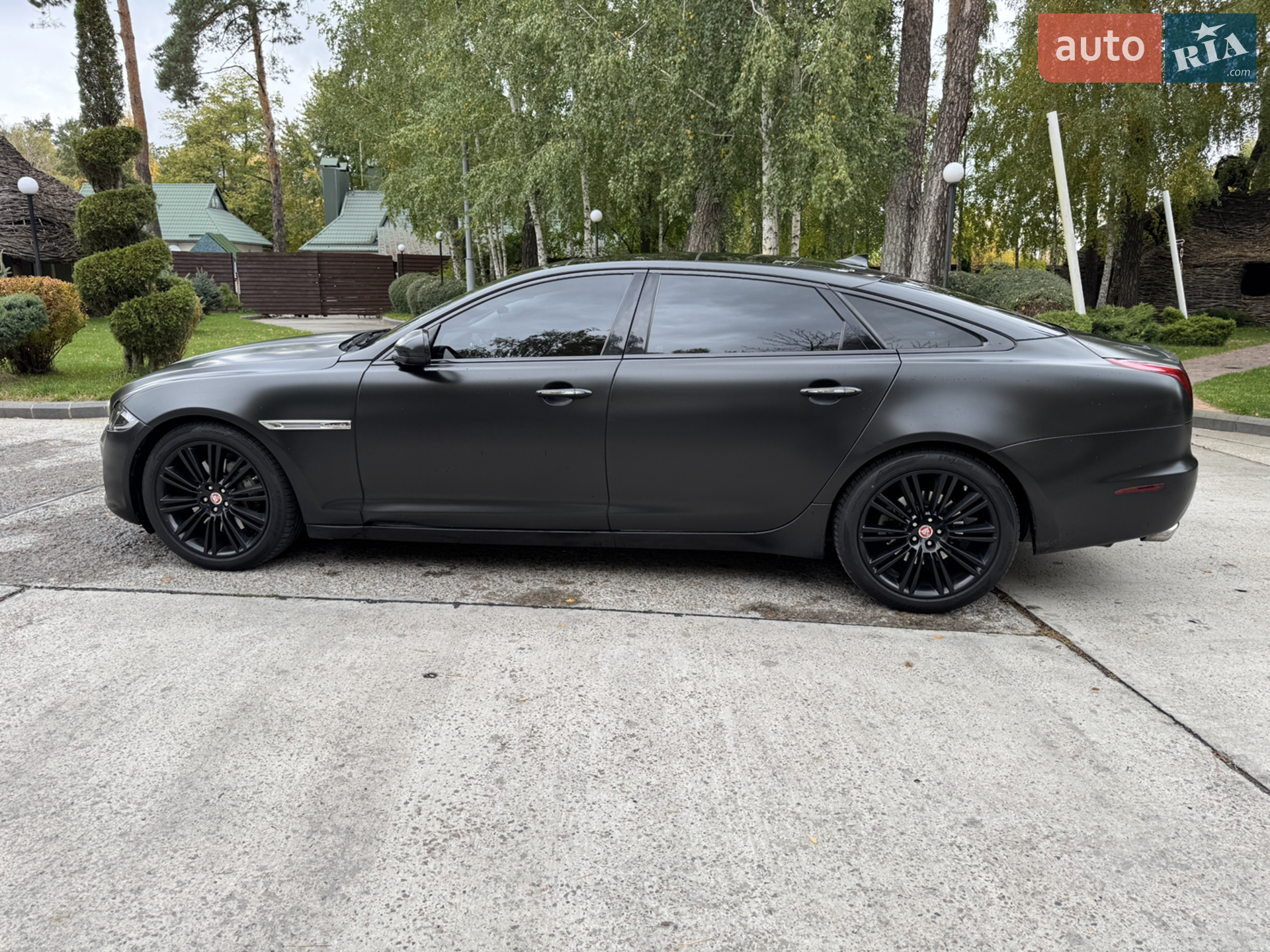 2015 Jaguar XJ - мініатюра 16