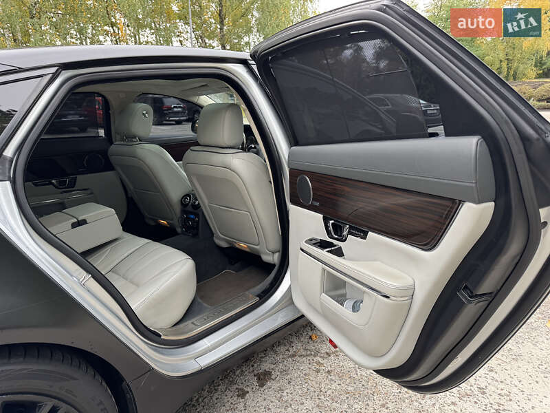 Седан Jaguar XJ 2015 в Києві фото 20 Седан Jaguar XJ 2015 в Києві