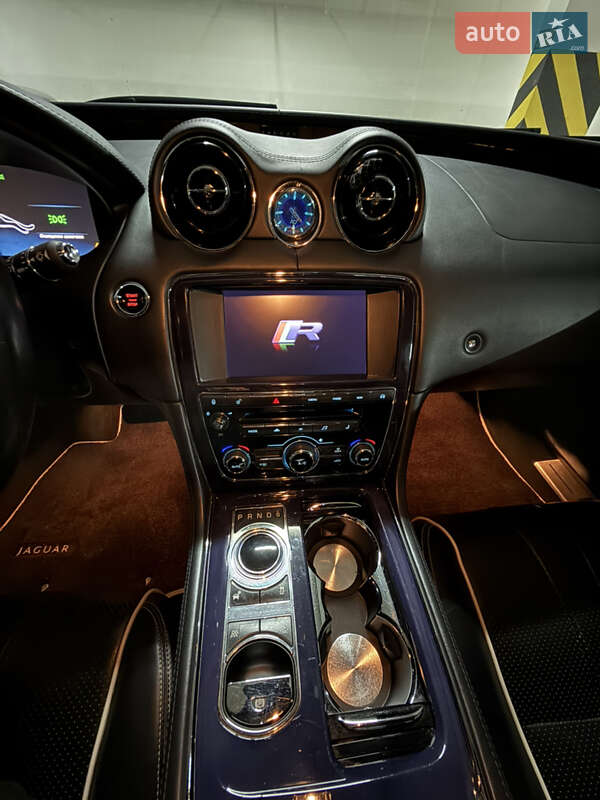 Седан Jaguar XJ 2012 в Одессе фото 14 Седан Jaguar XJ 2012 в Одессе