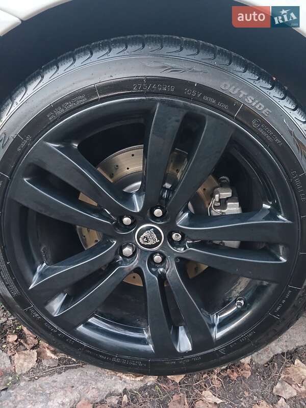 Седан Jaguar XJ 2013 в Черкассах