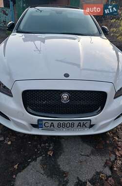 Седан Jaguar XJ 2013 в Черкасах