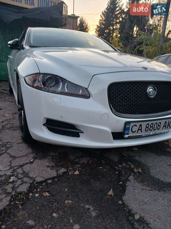Седан Jaguar XJ 2013 в Черкассах