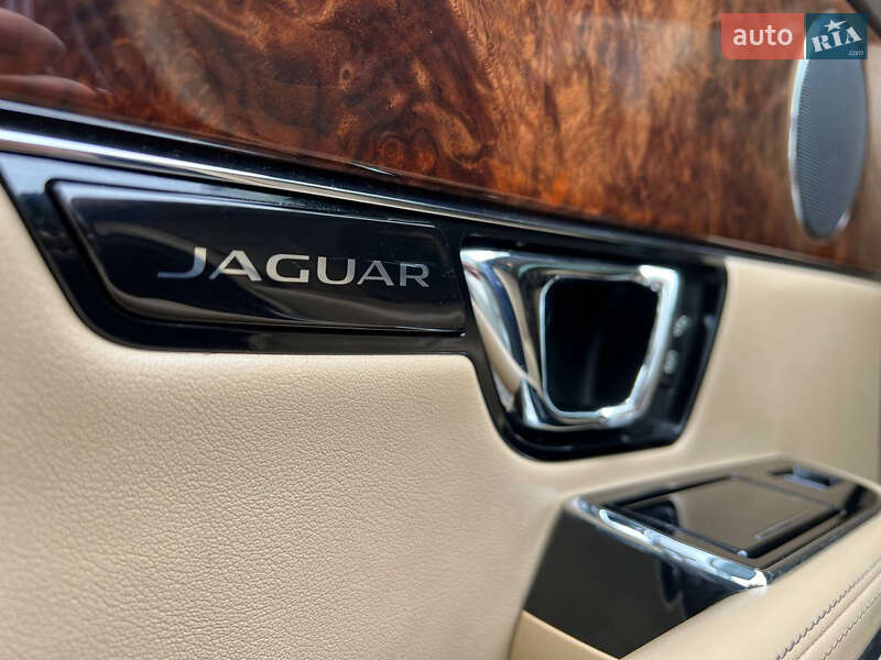 Седан Jaguar XJ 2014 в Богородчанах фото 47 Седан Jaguar XJ 2014 в Богородчанах