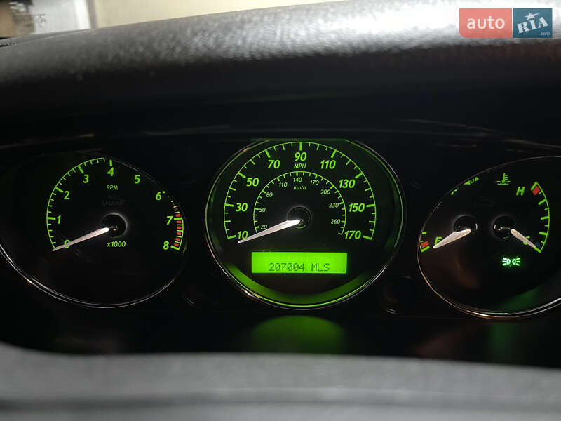 Седан Jaguar XJ 2003 в Ивано-Франковске