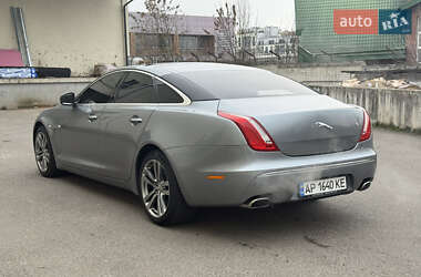 Седан Jaguar XJ 2011 в Львове