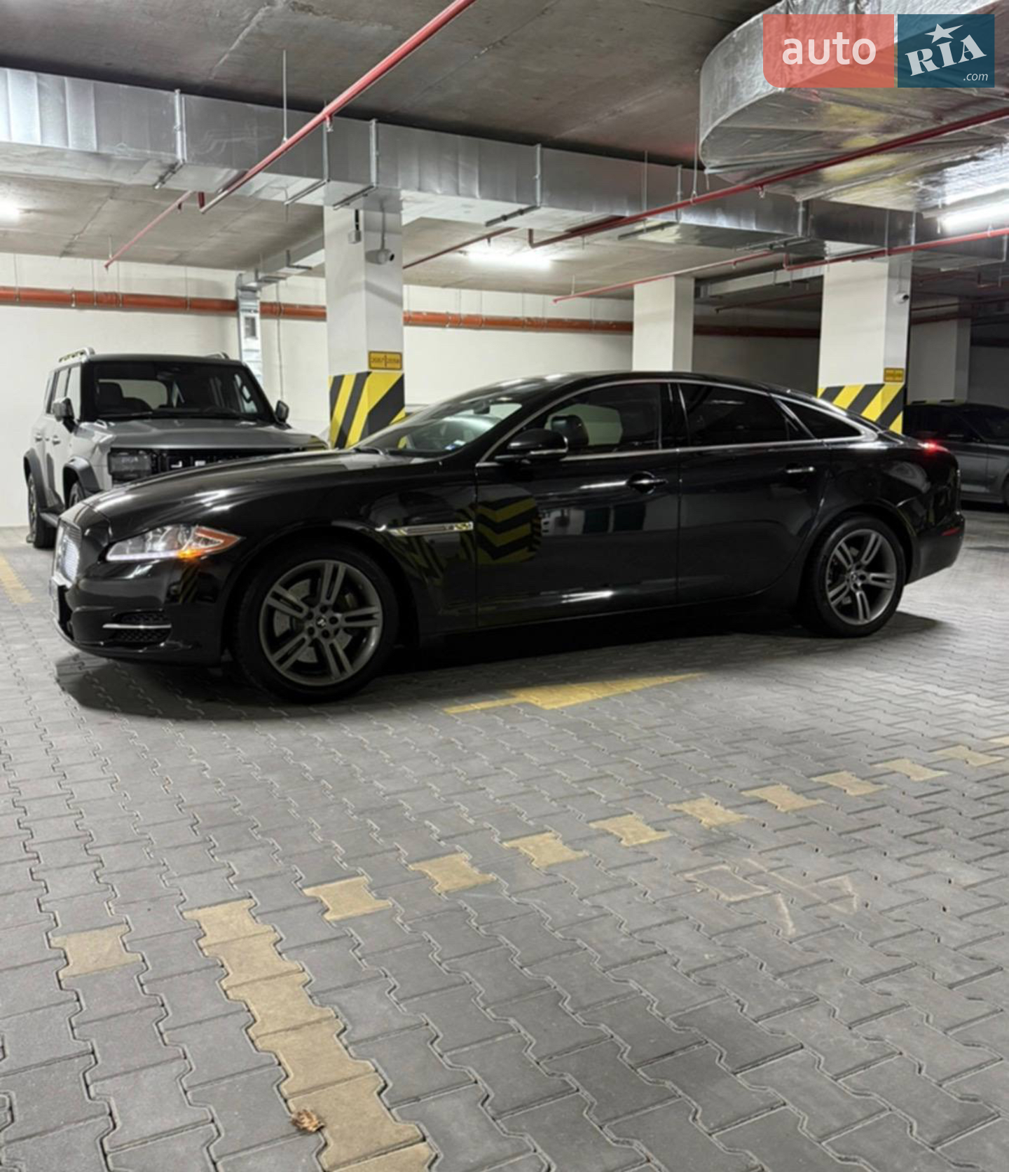 2012 Jaguar XJ - мініатюра 4