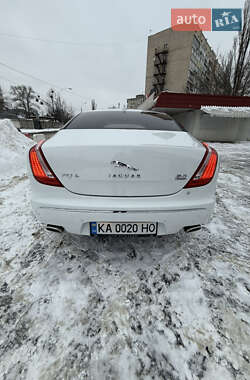 Седан Jaguar XJ 2013 в Славянске