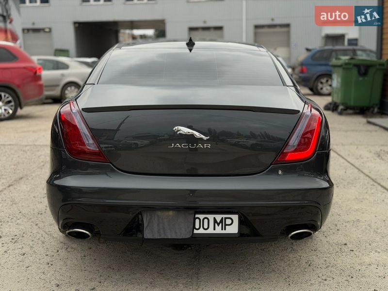 Седан Jaguar XJ 2016 в Житомире