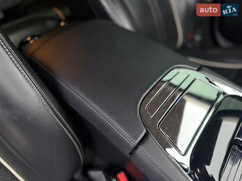 Седан Jaguar XJ 2016 в Житомире