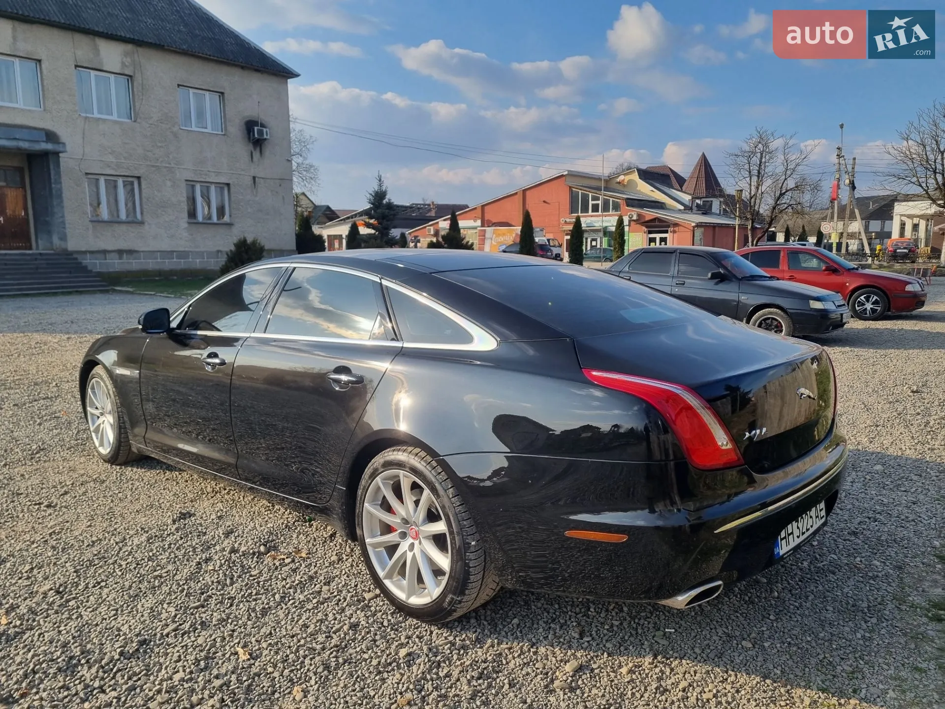 2010 Jaguar XJ - мініатюра 71