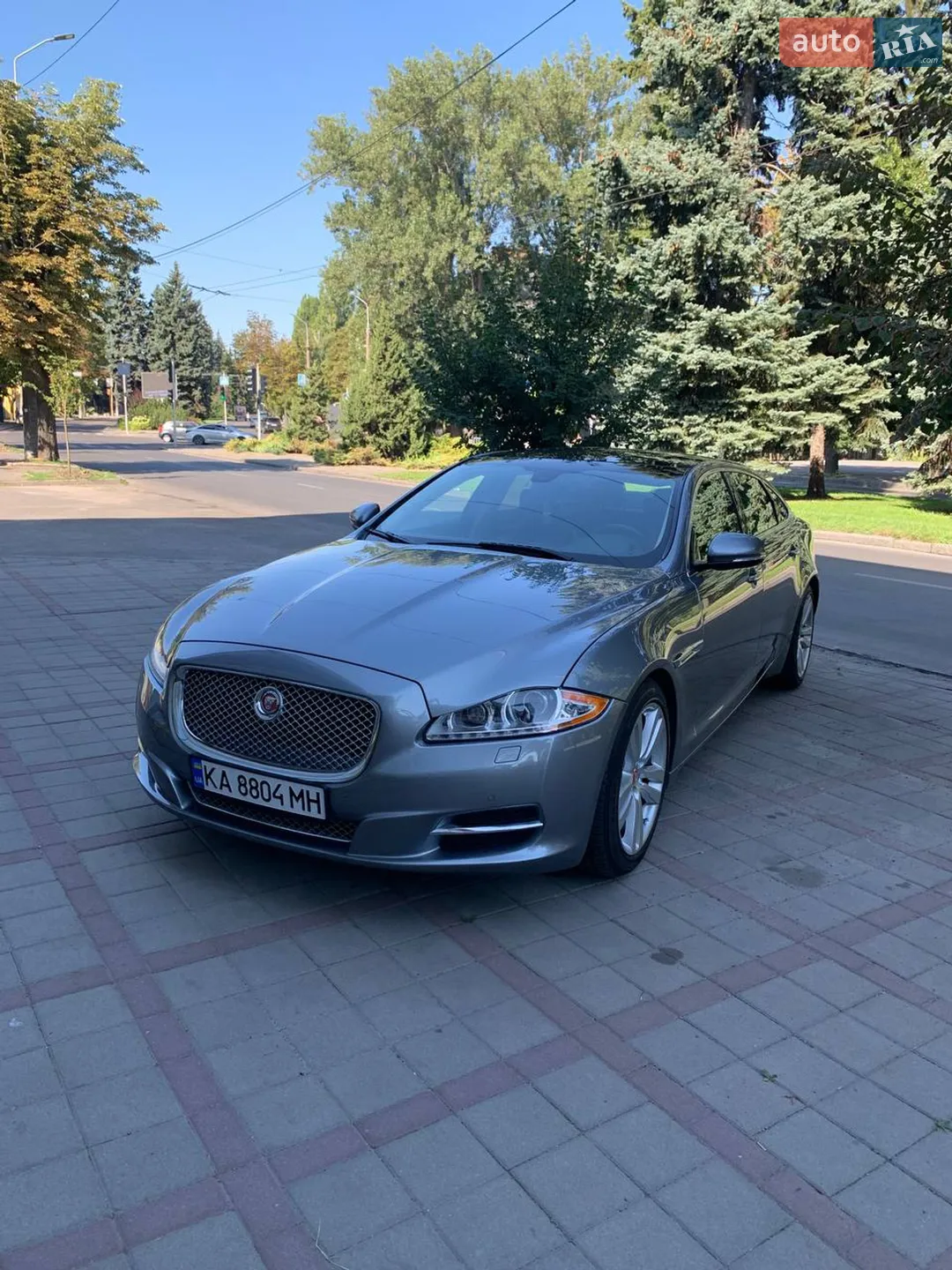 2013 Jaguar XJ - мініатюра 2