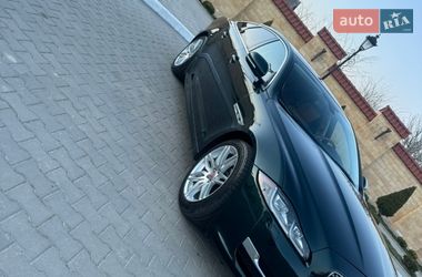 Седан Jaguar XJ 2017 в Ізмаїлі