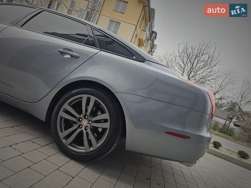 Седан Jaguar XJ 2013 в Львове фото 5 Седан Jaguar XJ 2013 в Львове