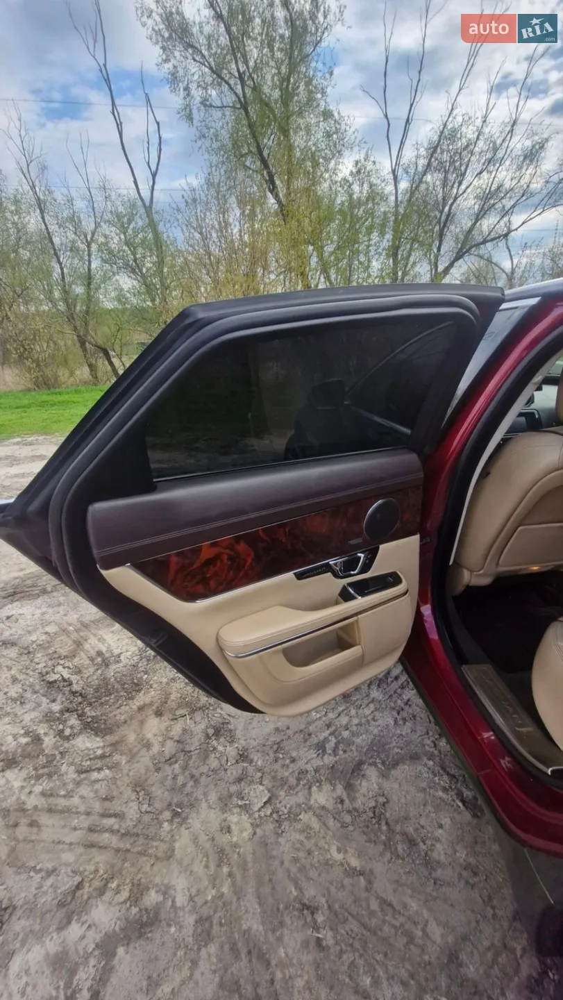 2013 Jaguar XJ - мініатюра 10