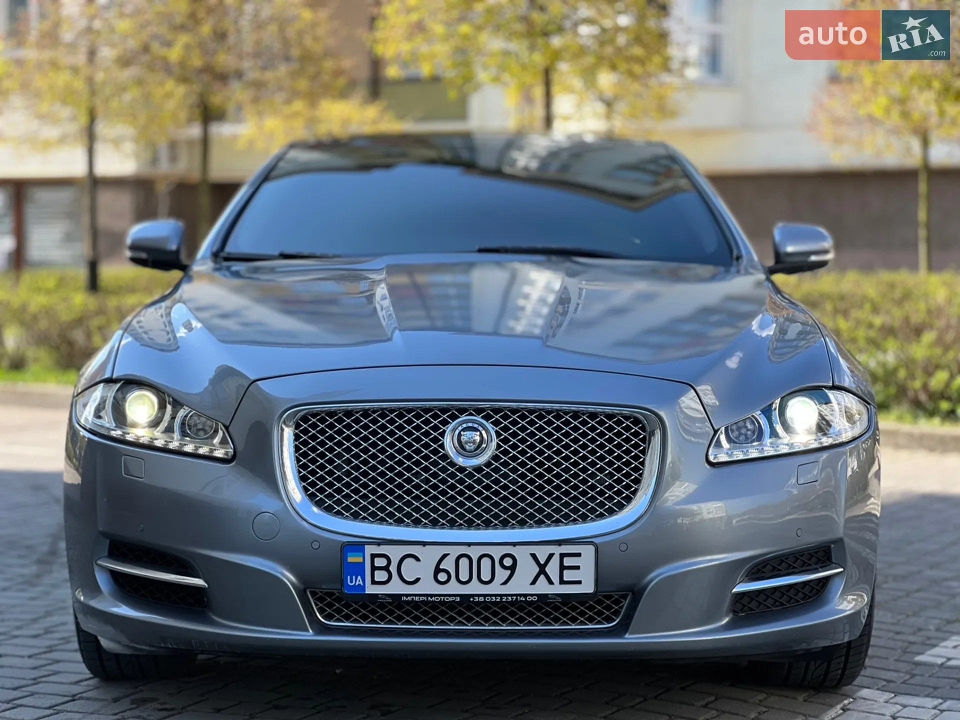 2010 Jaguar XJ - мініатюра 9
