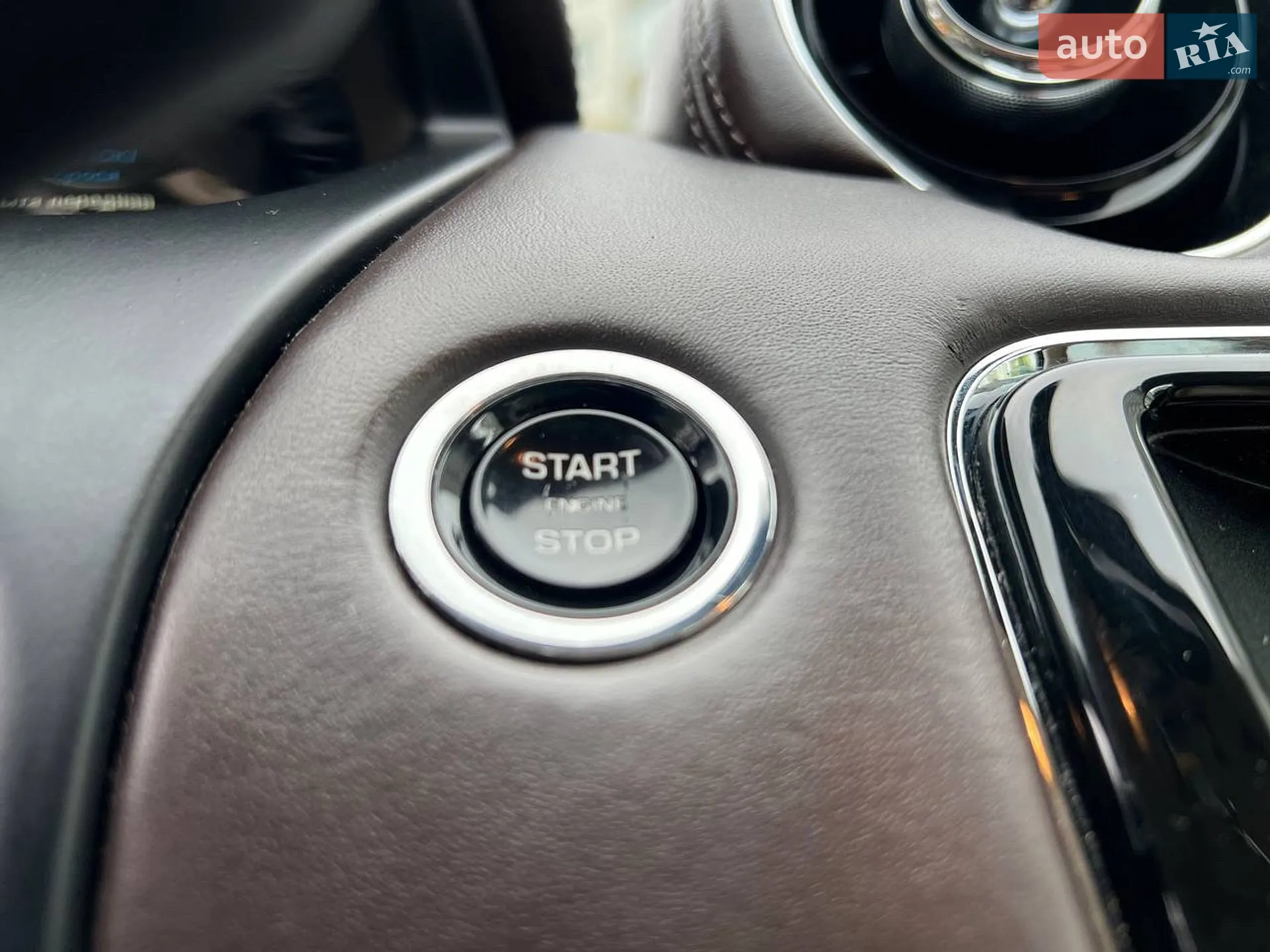 2014 Jaguar XJ - мініатюра 44