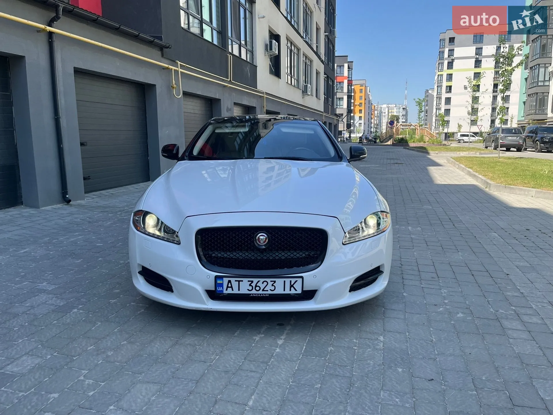 2014 Jaguar XJ - мініатюра 2