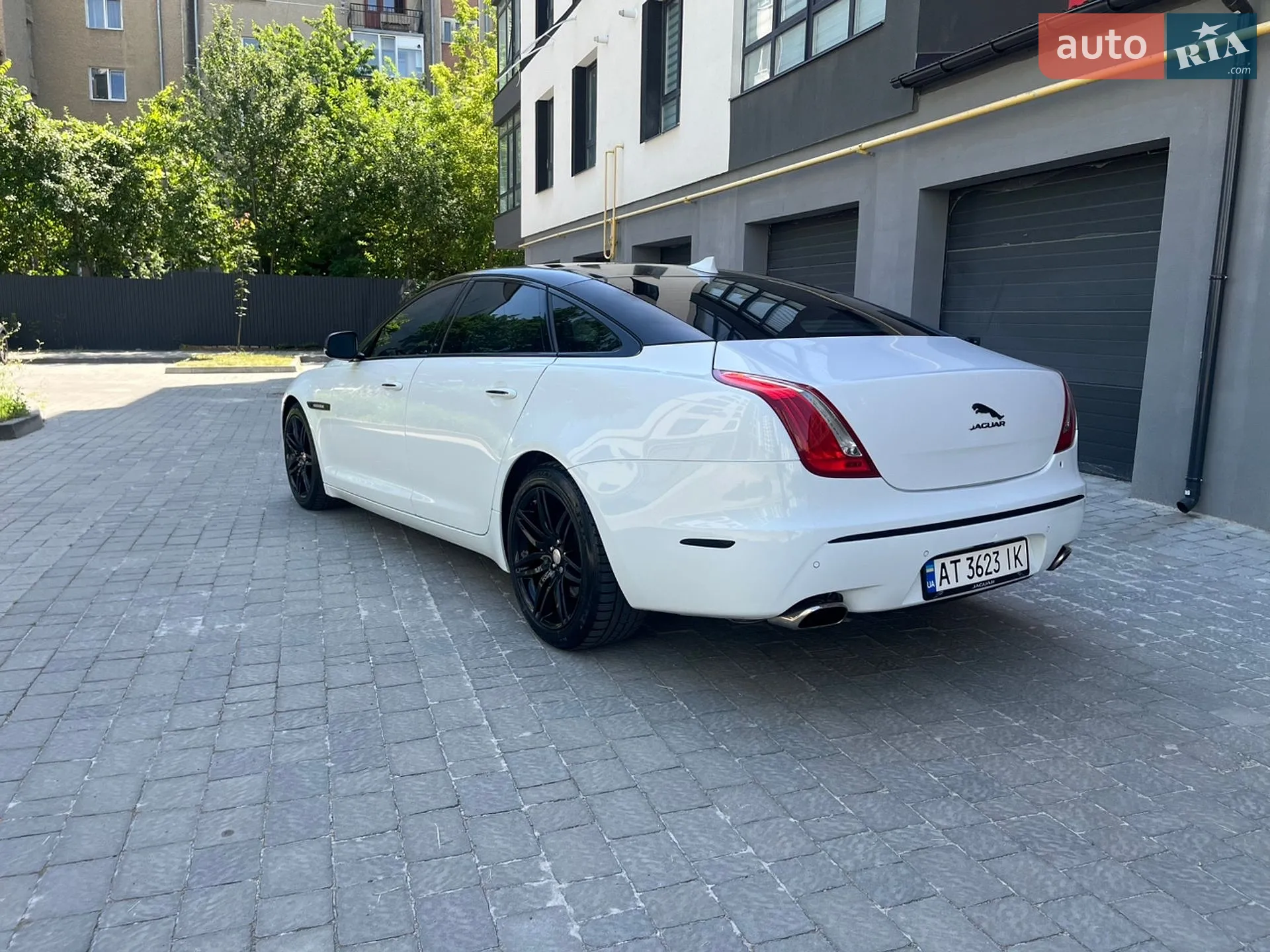 2014 Jaguar XJ - мініатюра 21