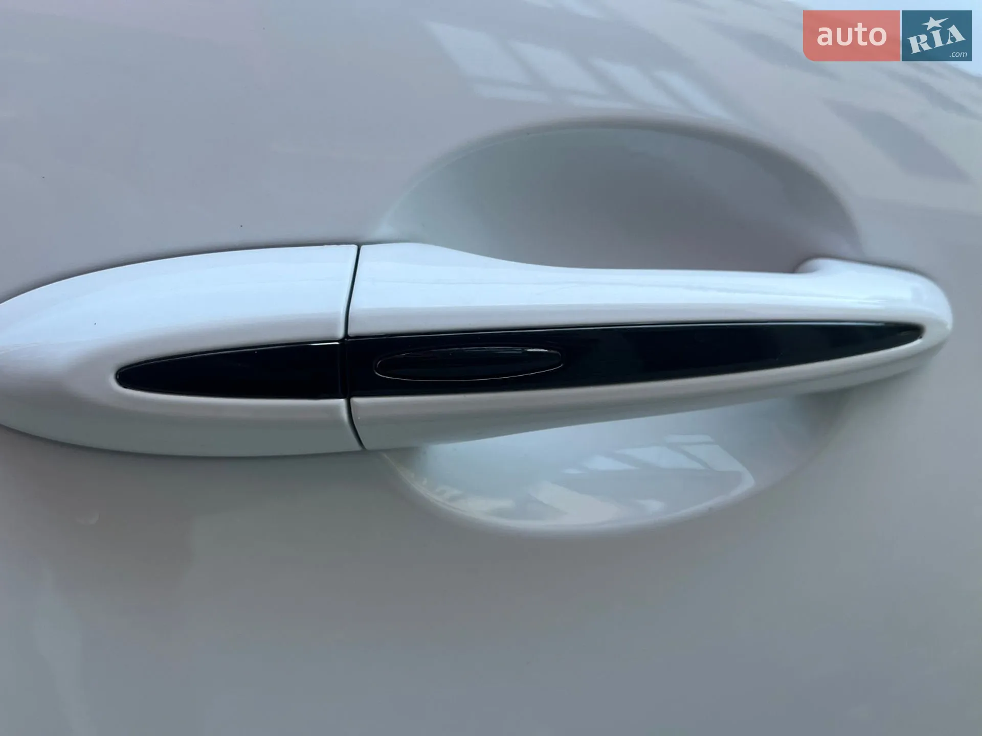 2014 Jaguar XJ - мініатюра 70