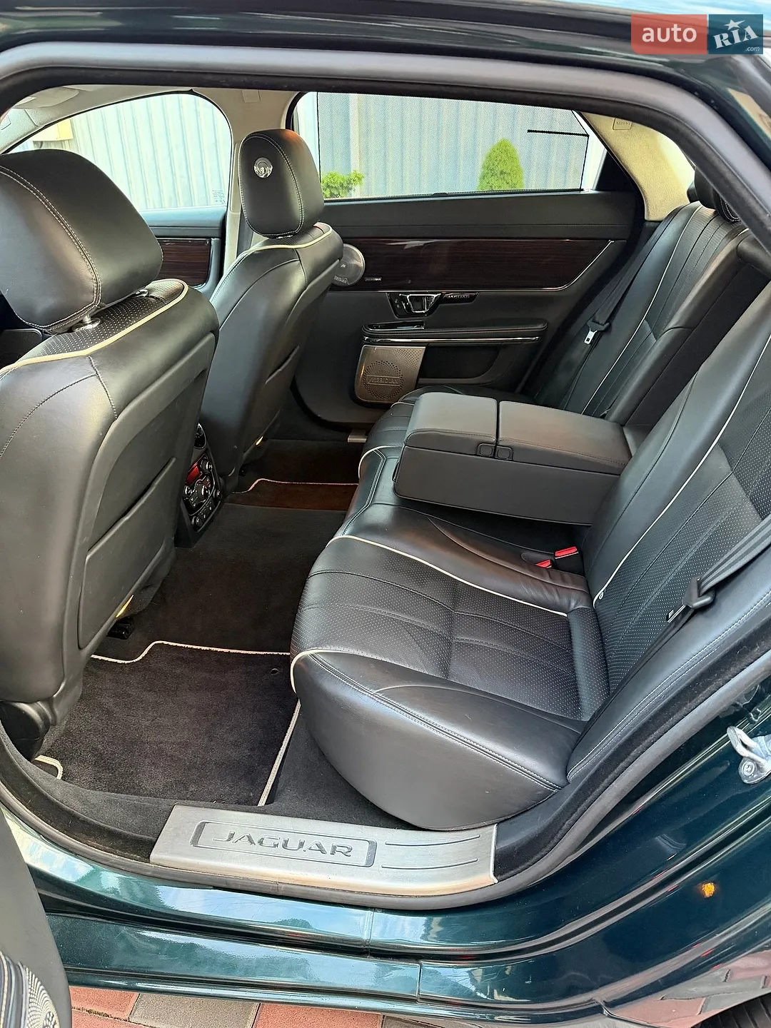 2015 Jaguar XJ - мініатюра 23