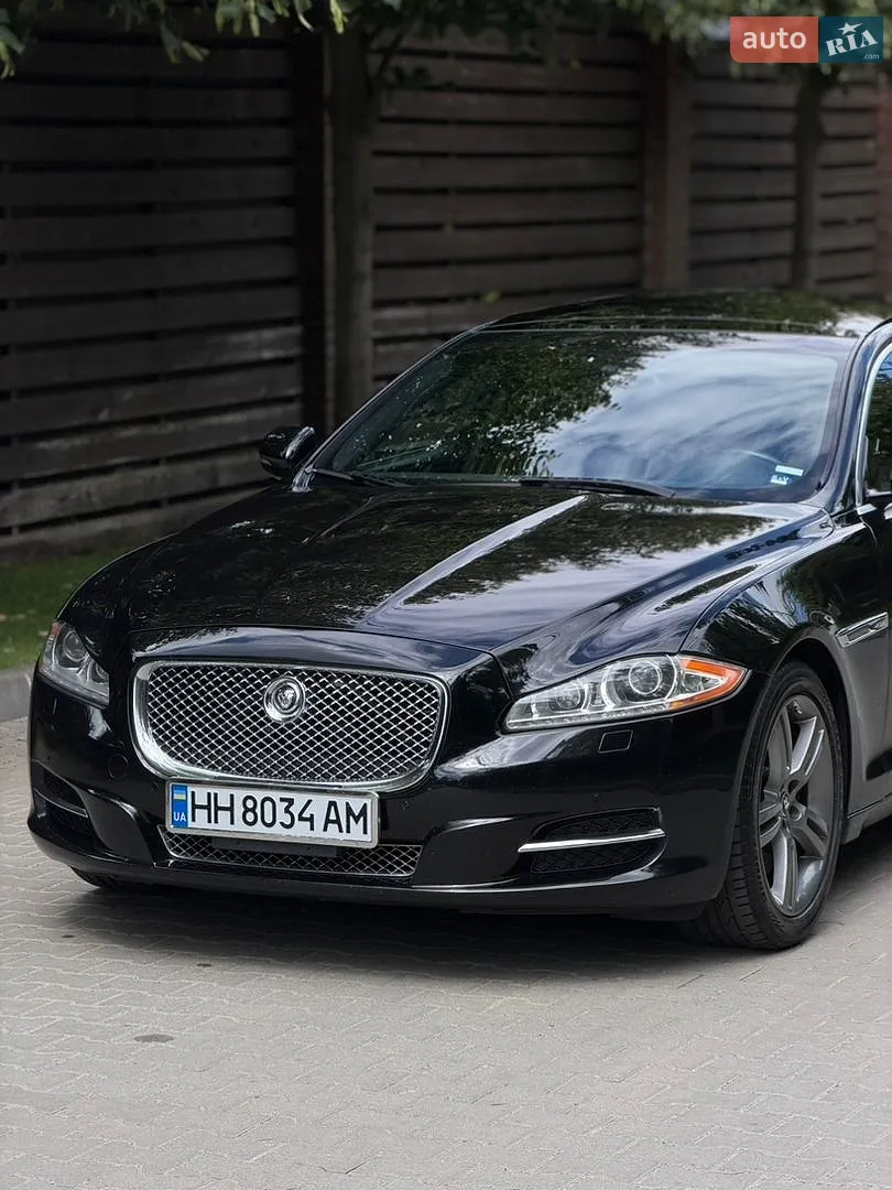 2012 Jaguar XJ - мініатюра 10
