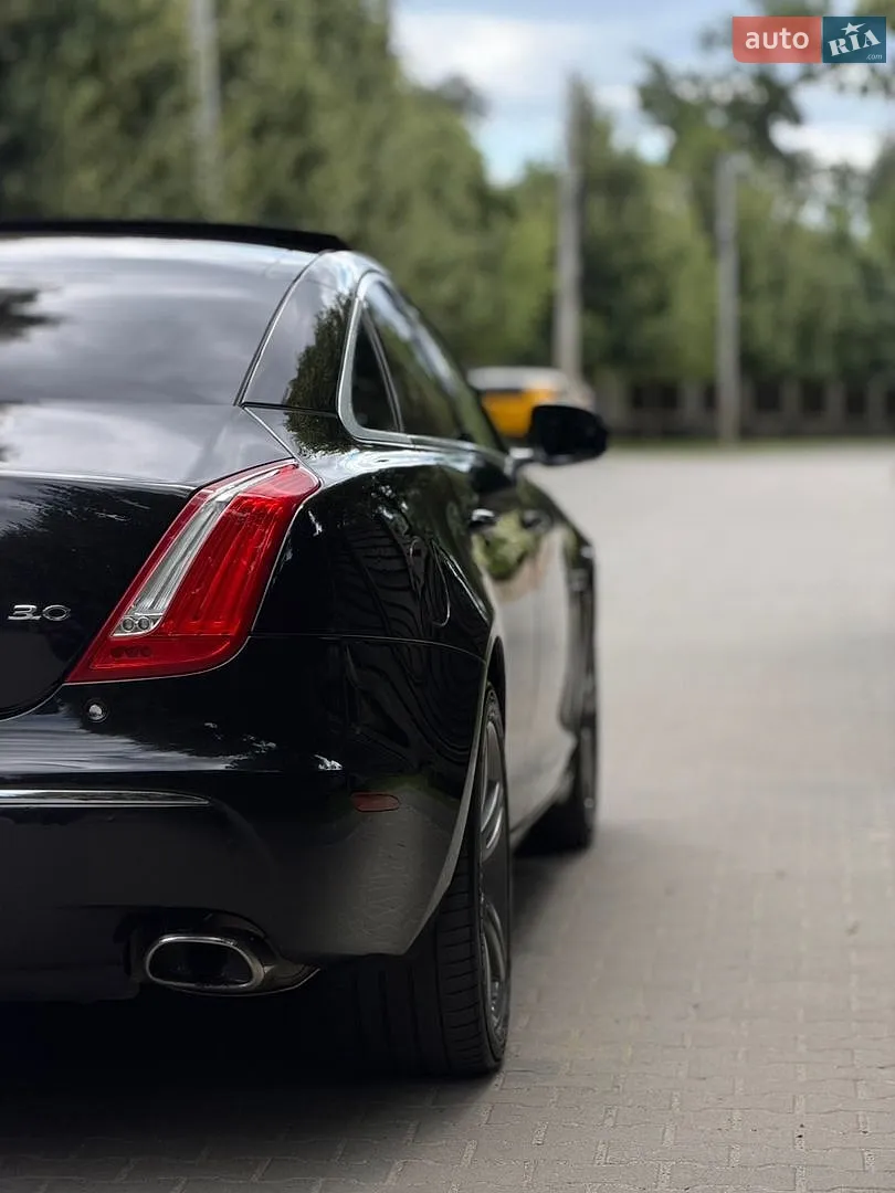 2012 Jaguar XJ - мініатюра 21