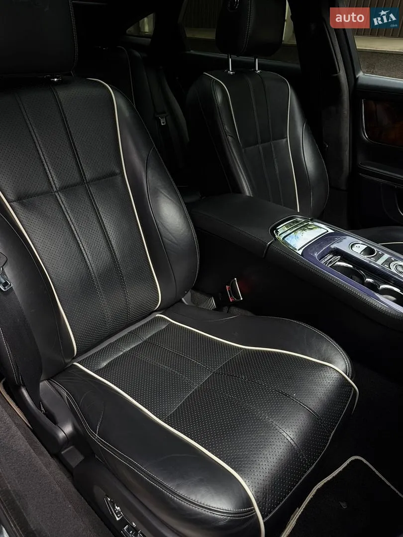 2012 Jaguar XJ - мініатюра 48