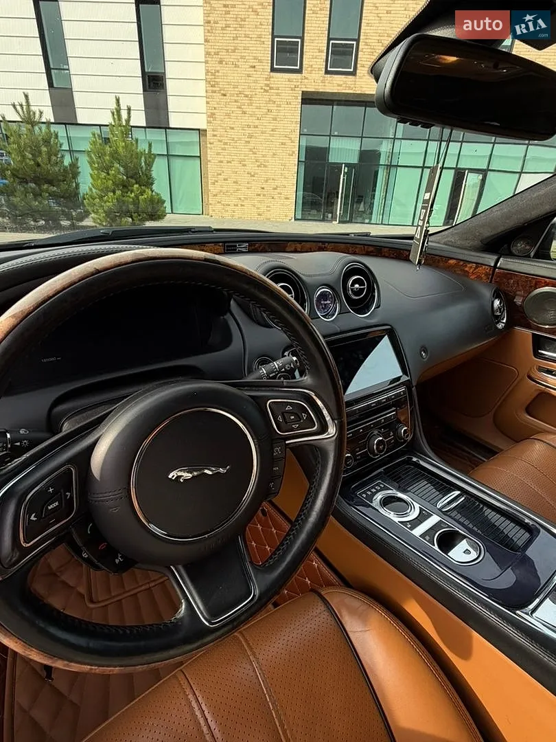 2012 Jaguar XJ - мініатюра 13