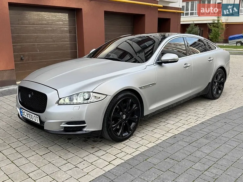 Jaguar XJ 2012