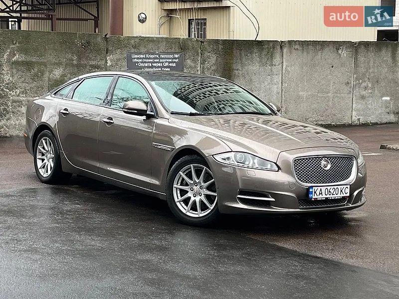 Jaguar XJ 2015