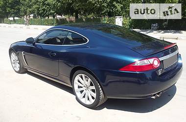 Купе Jaguar XK 2007 в Івано-Франківську