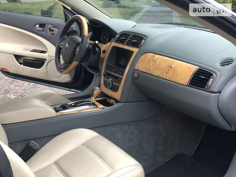 Кабріолет Jaguar XK 2007 в Києві фото 18 Кабріолет Jaguar XK 2007 в Києві