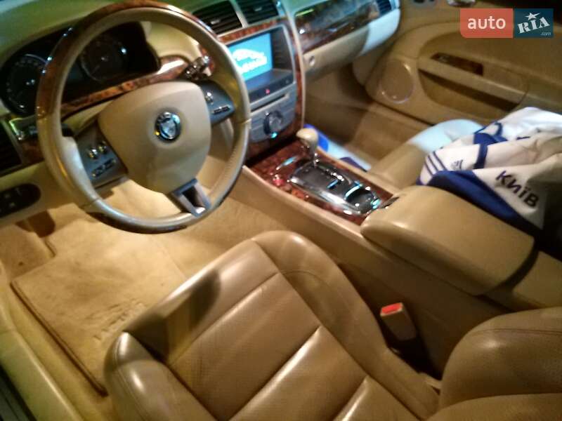 Кабриолет Jaguar XK 2008 в Киеве