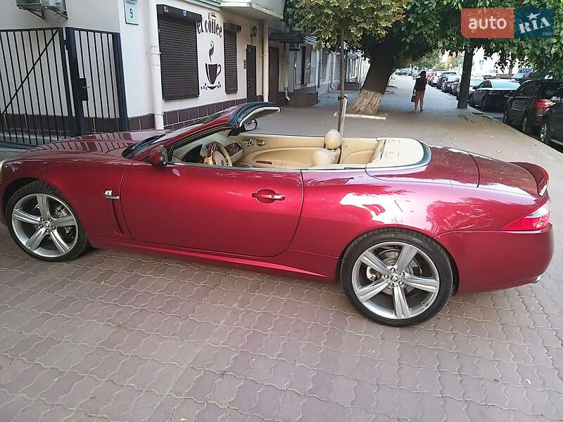 Кабриолет Jaguar XK 2008 в Киеве