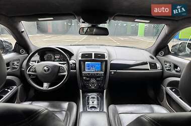 Купе Jaguar XK 2013 в 