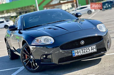 Купе Jaguar XK 2008 в 