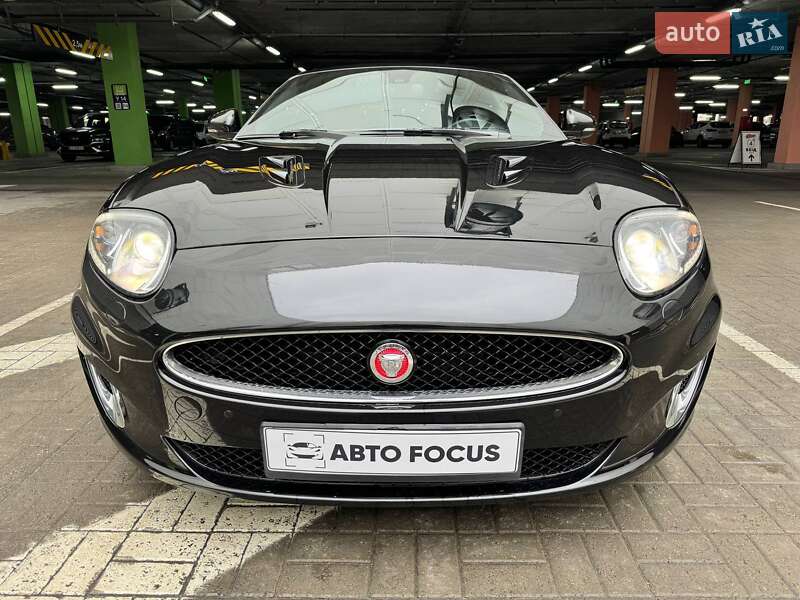 Купе Jaguar XK 2013 в Киеве