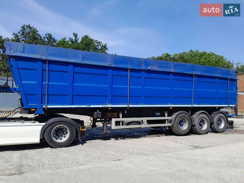 Бортовой полуприцеп Jamil Jamil 2008 в Николаеве