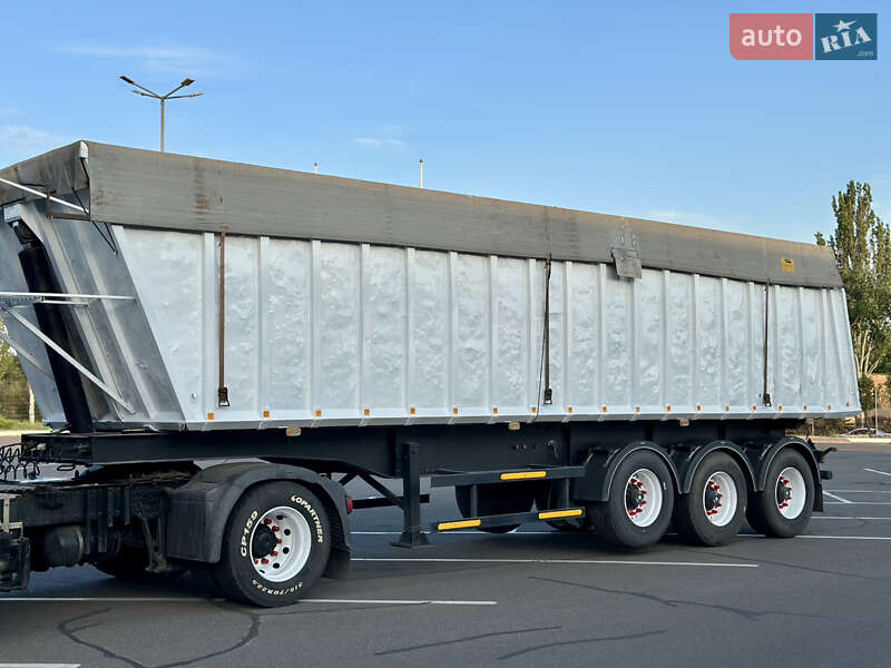 Самоскид напівпричіп Janmil NW 2004 в Кривому Розі