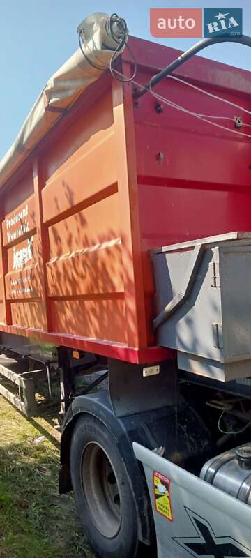 Зерновоз - напівпричіп Janmil NW 2006 в Вінниці