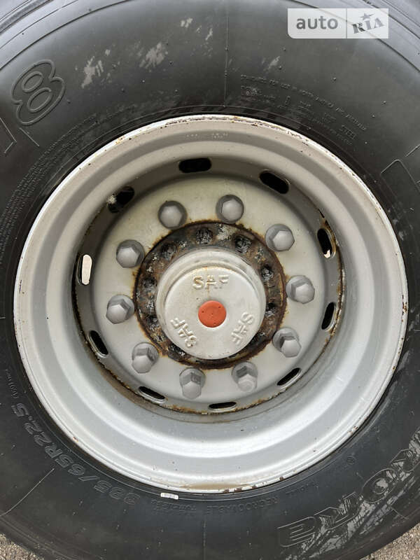 Зерновоз - напівпричіп Janmil SK 2006 в Тернополі