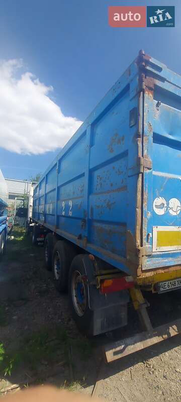 Самоскид напівпричіп Janmil SK 2009 в Дніпрі