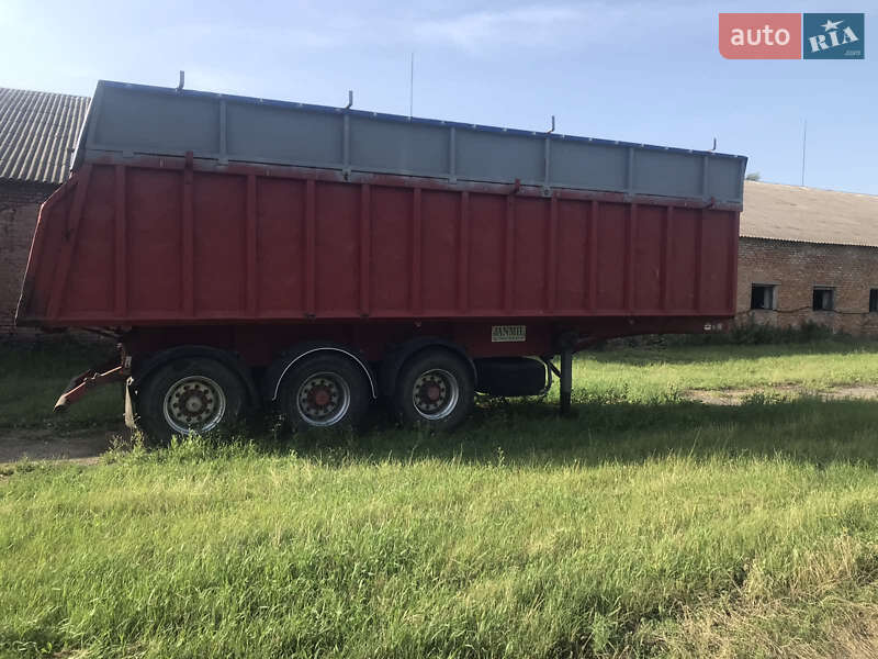 Самоскид напівпричіп Janmil SK 2004 в Києві