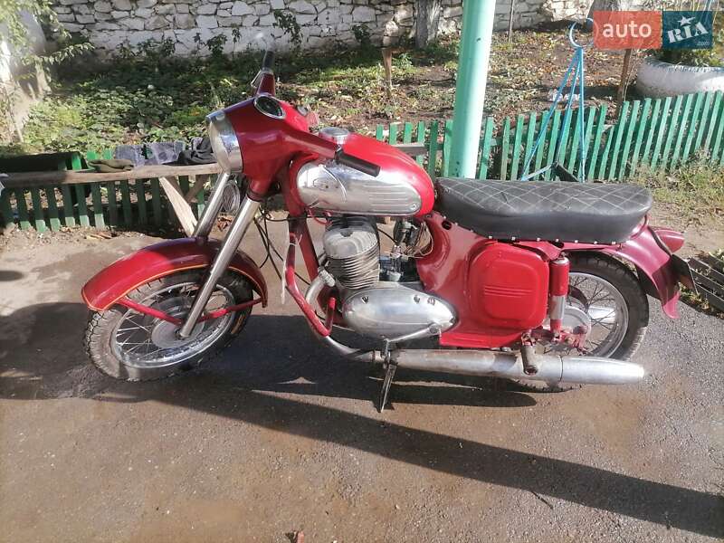 Мотоцикл Классик Jawa 350 1972 в Томашполе