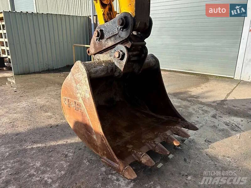 Гусеничный экскаватор JCB 220 2018 в Киеве