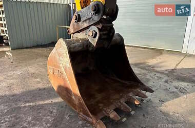 Гусеничный экскаватор JCB 220 2018 в 
