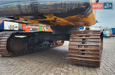 Экскаватор JCB 220 2013 в 