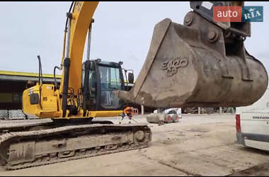 Гусеничный экскаватор JCB 220 2010 в 