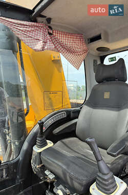 Гусеничный экскаватор JCB 220 2013 в 