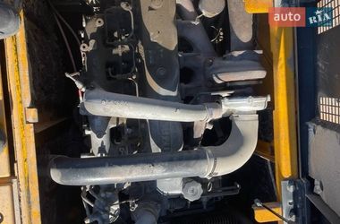 Гусеничный экскаватор JCB 220 2006 в Днепре
